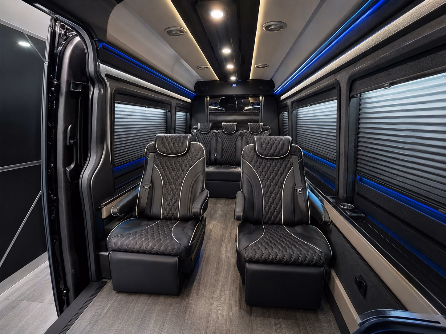 book airport transfers for weddings and corporate retreats near new braunfels