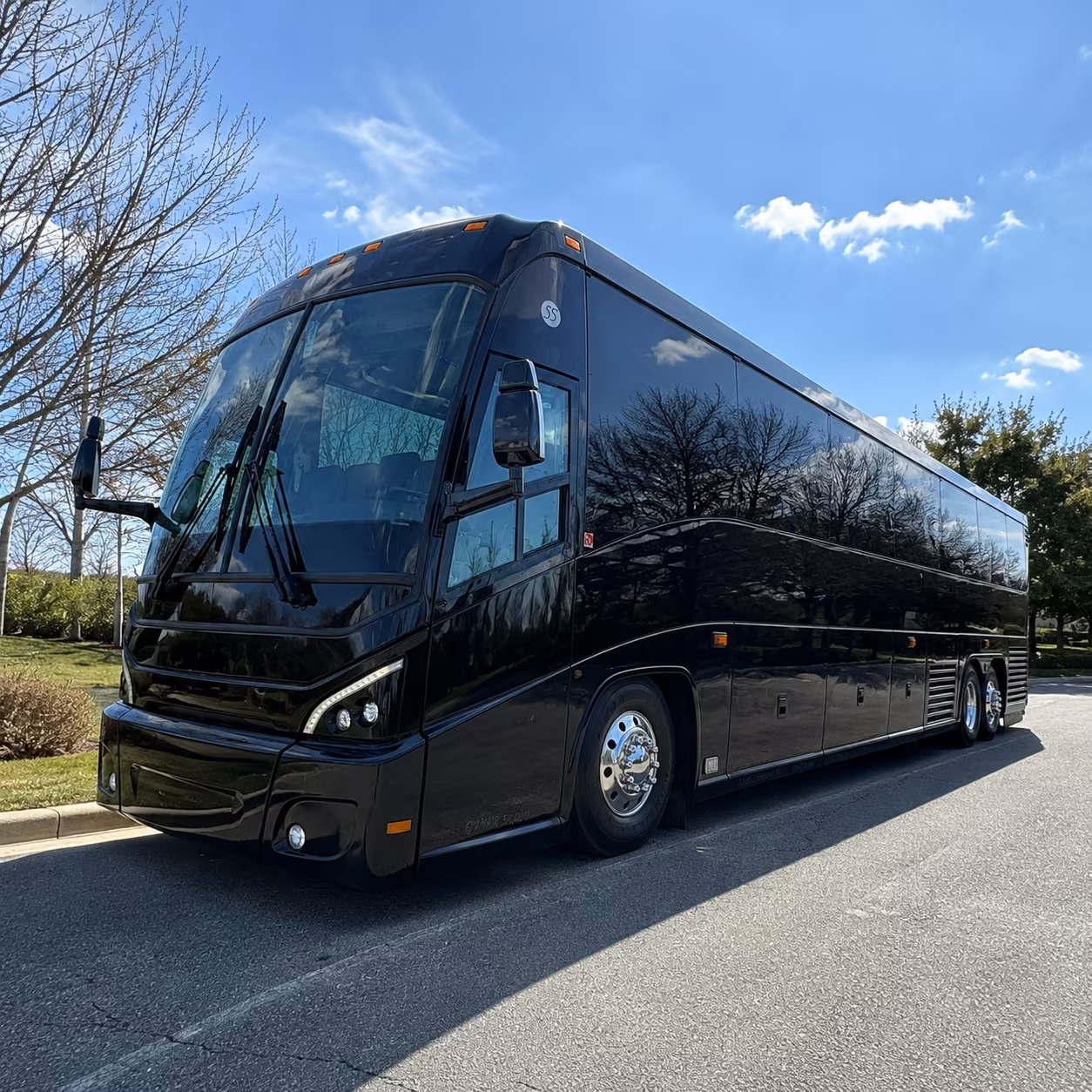 charter buses to austin for sxsw acl f1 and ut game days
