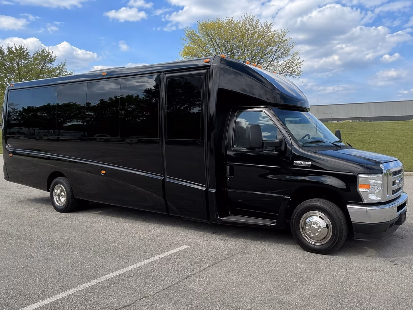 new braunfels airport transportation onboard seating